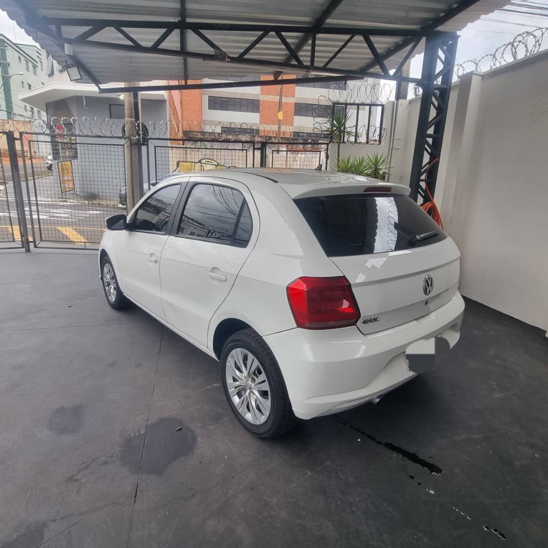 VOLKSWAGEN GOL