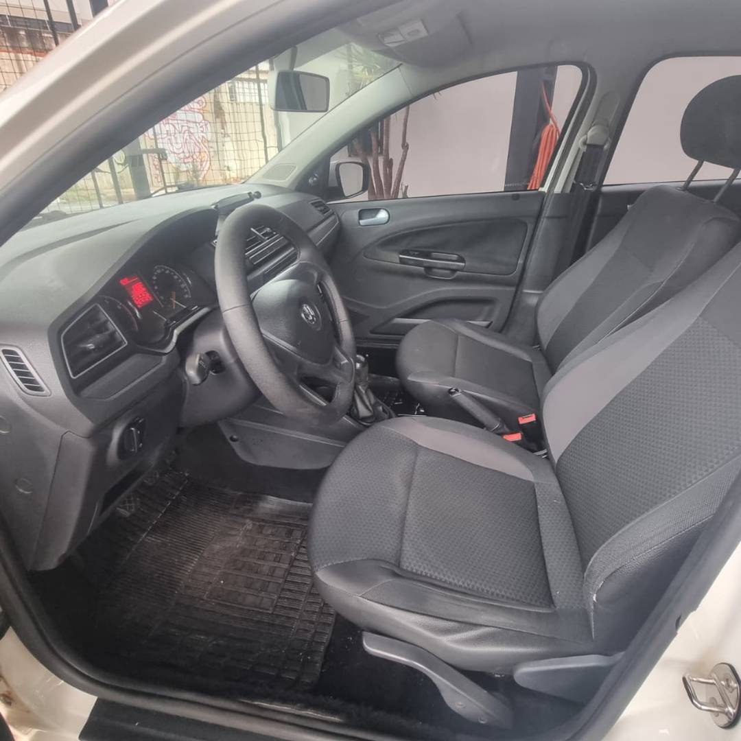 VOLKSWAGEN GOL