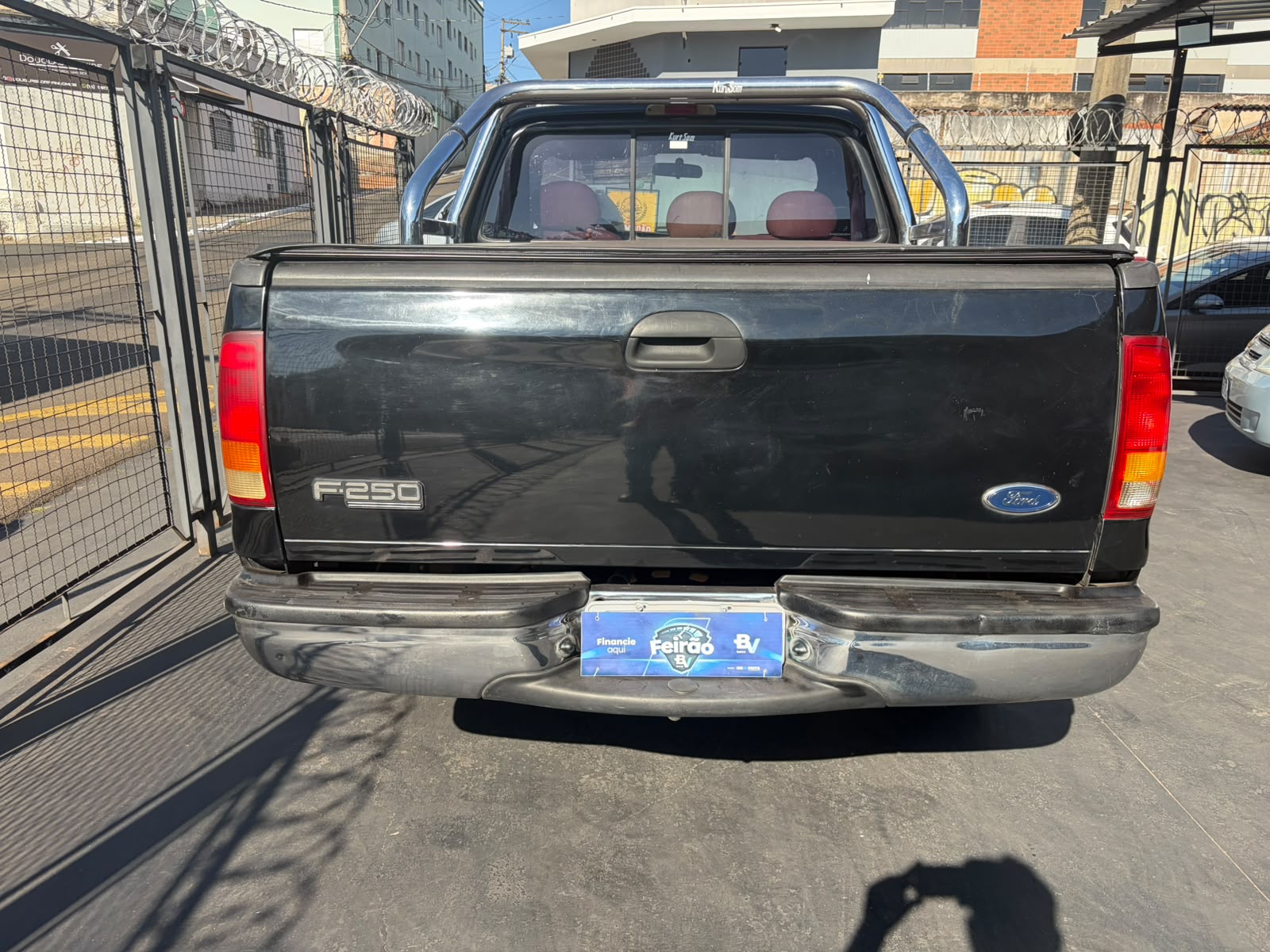 FORD F-250