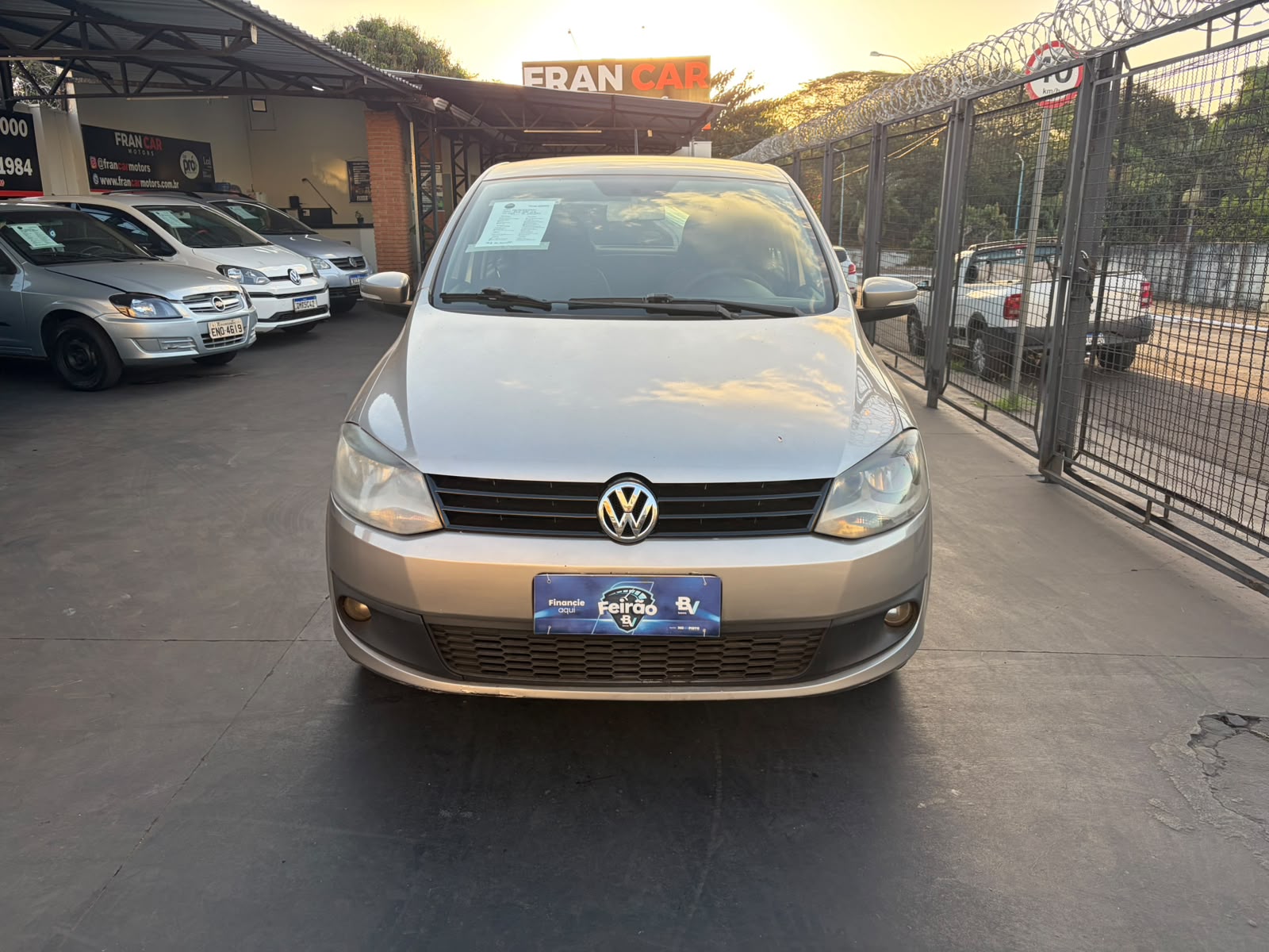 VOLKSWAGEN FOX