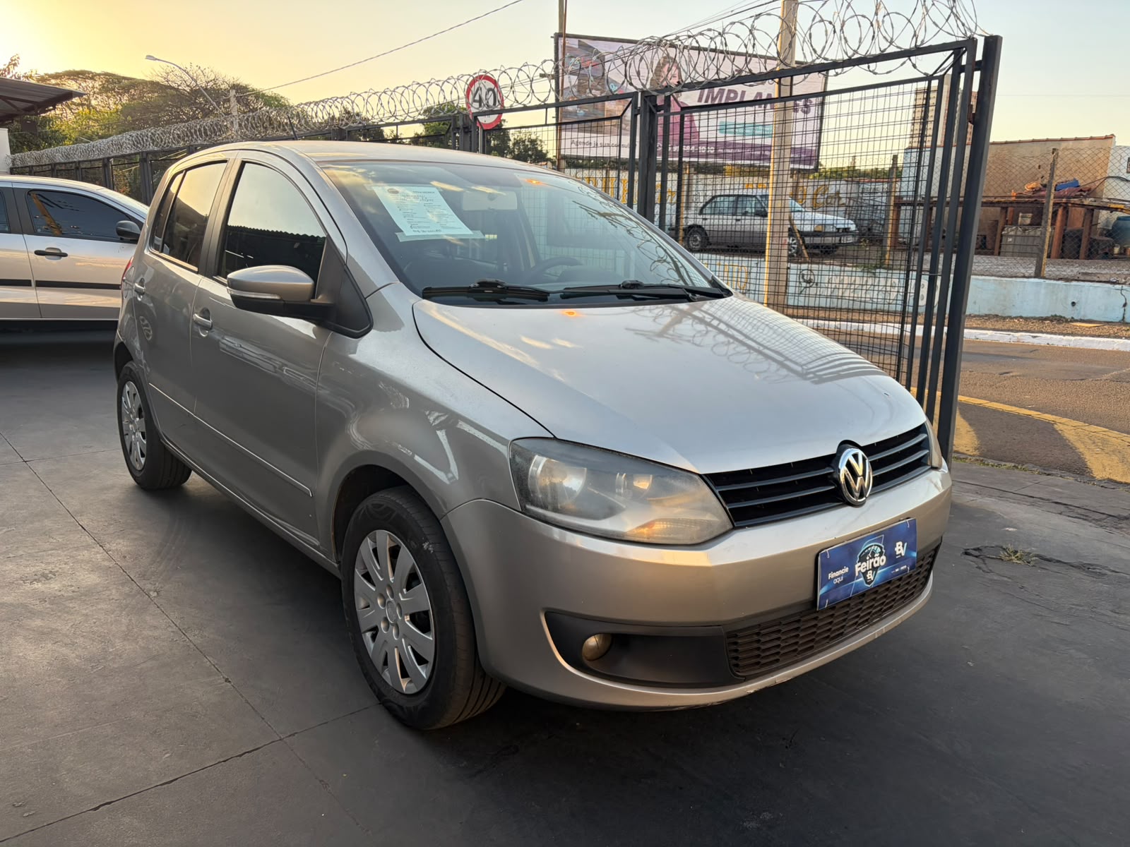 VOLKSWAGEN FOX