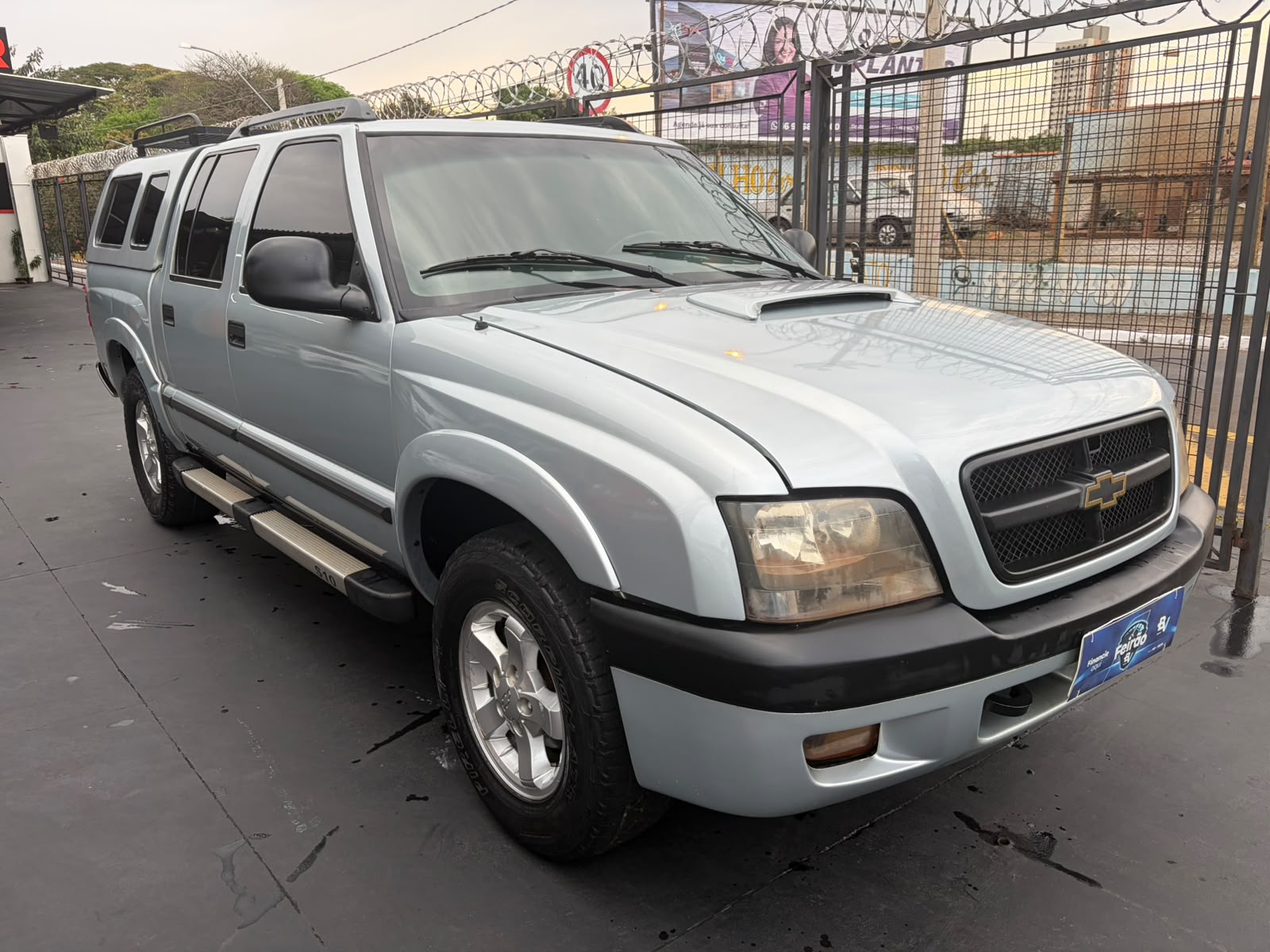 CHEVROLET S10