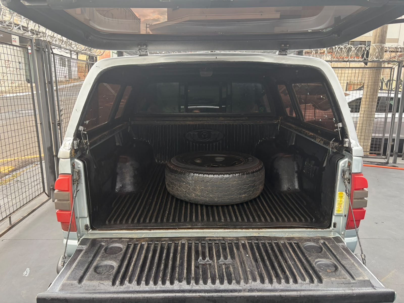 CHEVROLET S10