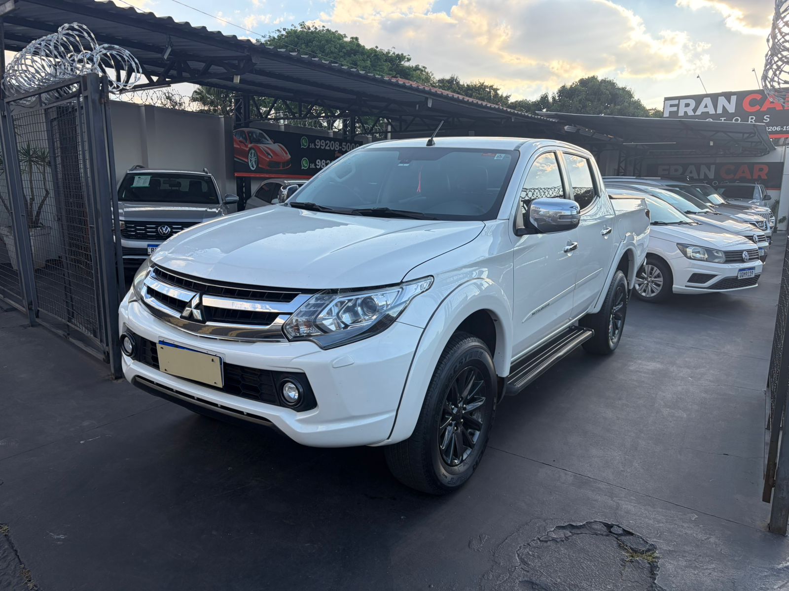 MITSUBISHI L200 TRITON