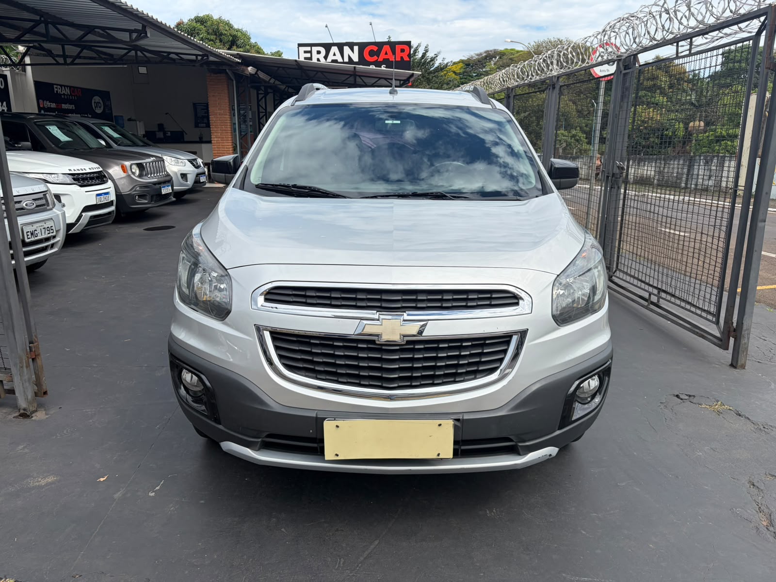 CHEVROLET SPIN