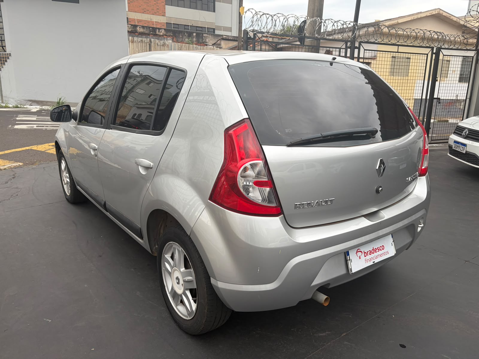 RENAULT SANDERO