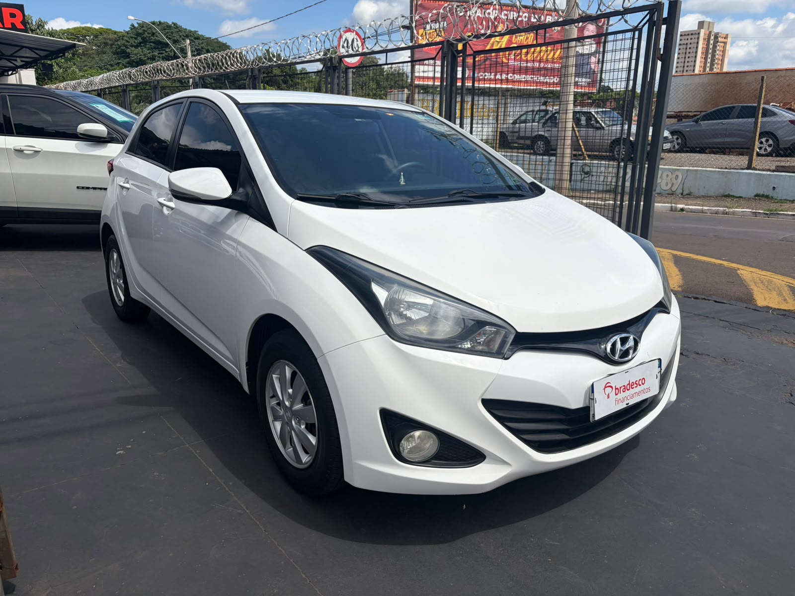 HYUNDAI HB20