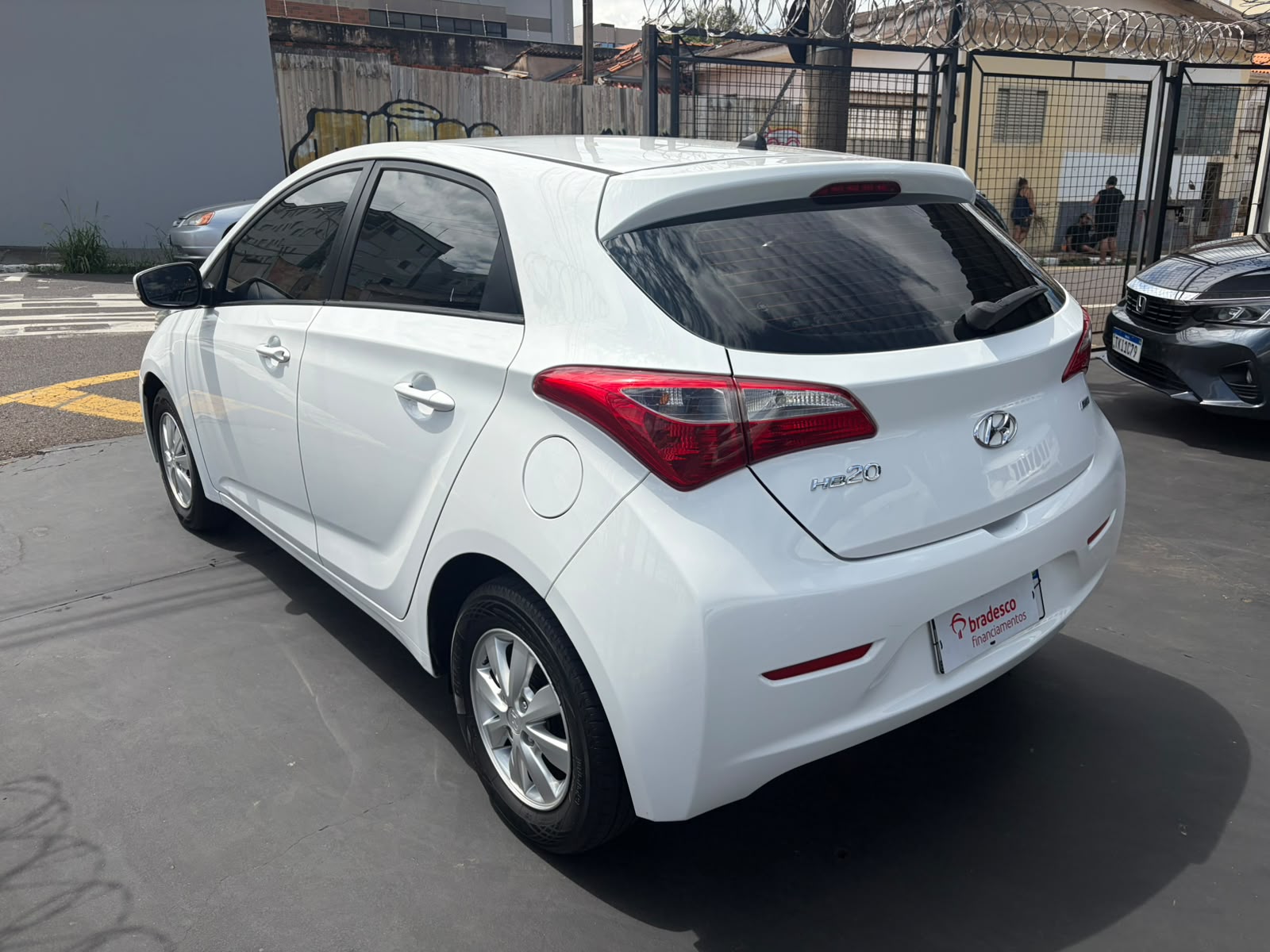 HYUNDAI HB20