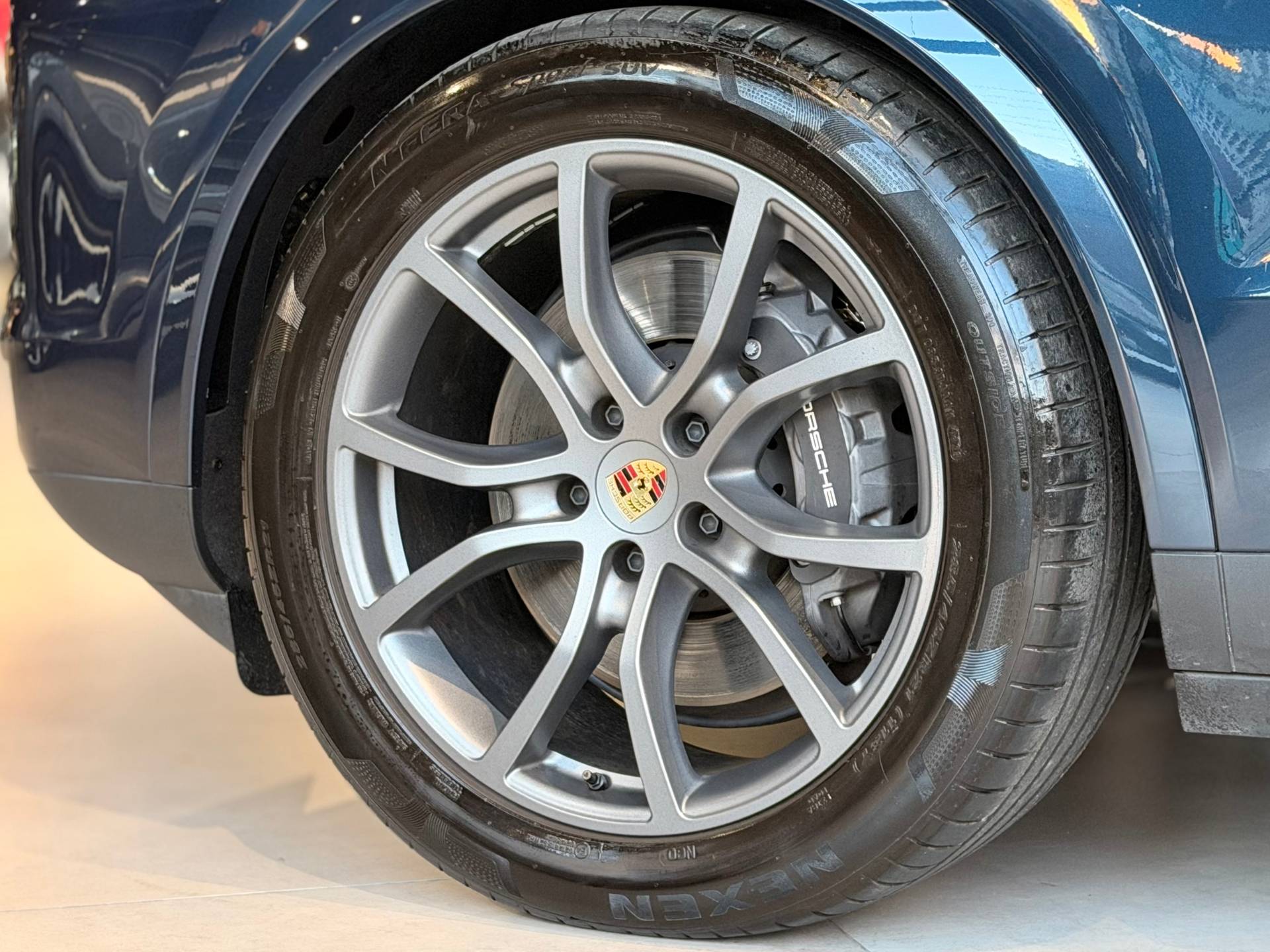 PORSCHE CAYENNE