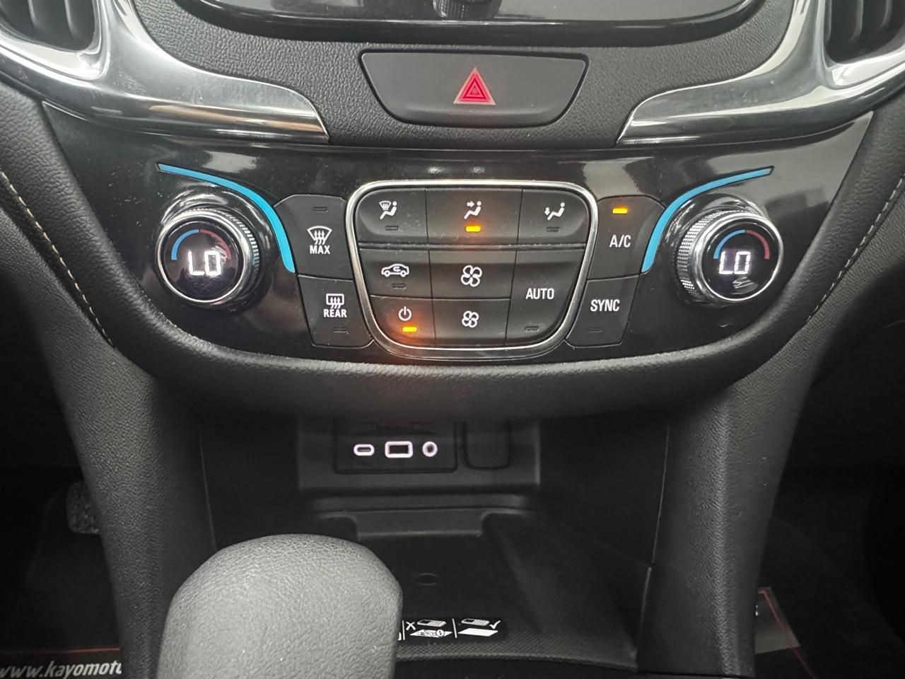 CHEVROLET EQUINOX