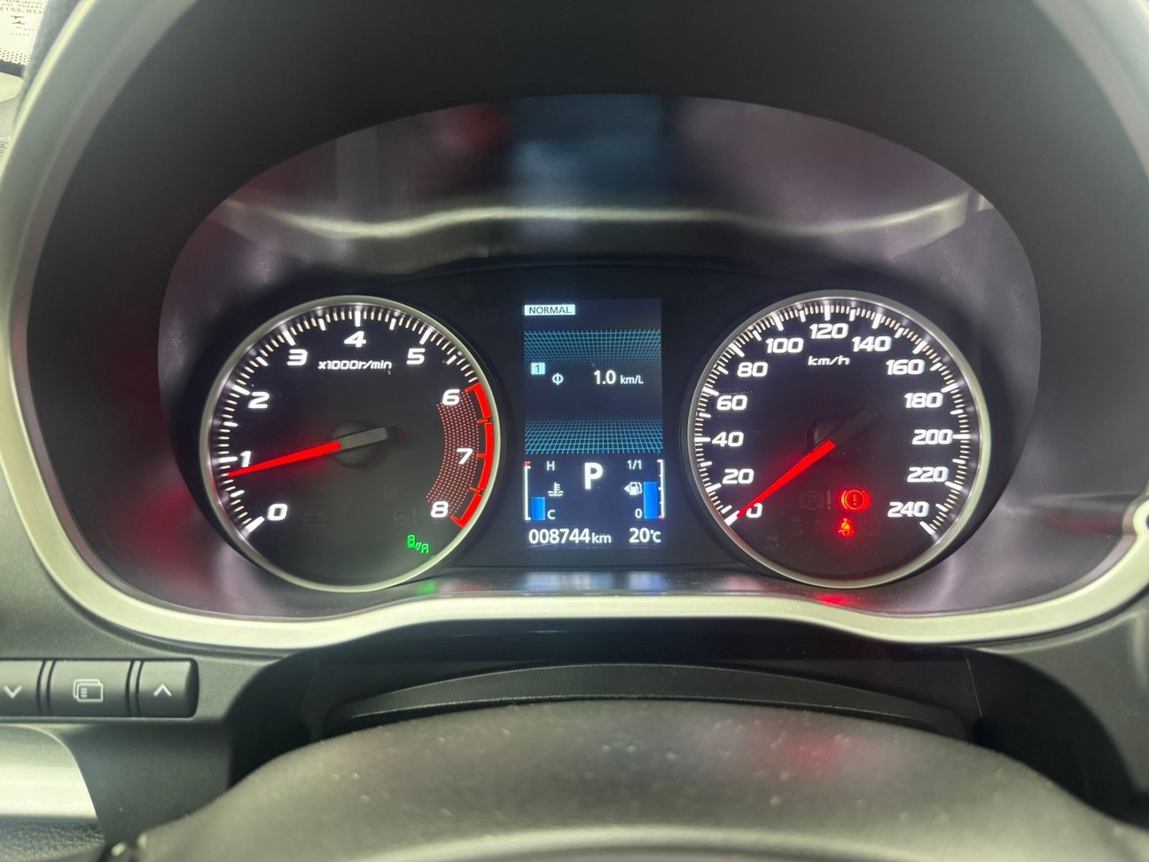 MITSUBISHI ECLIPSE CROSS