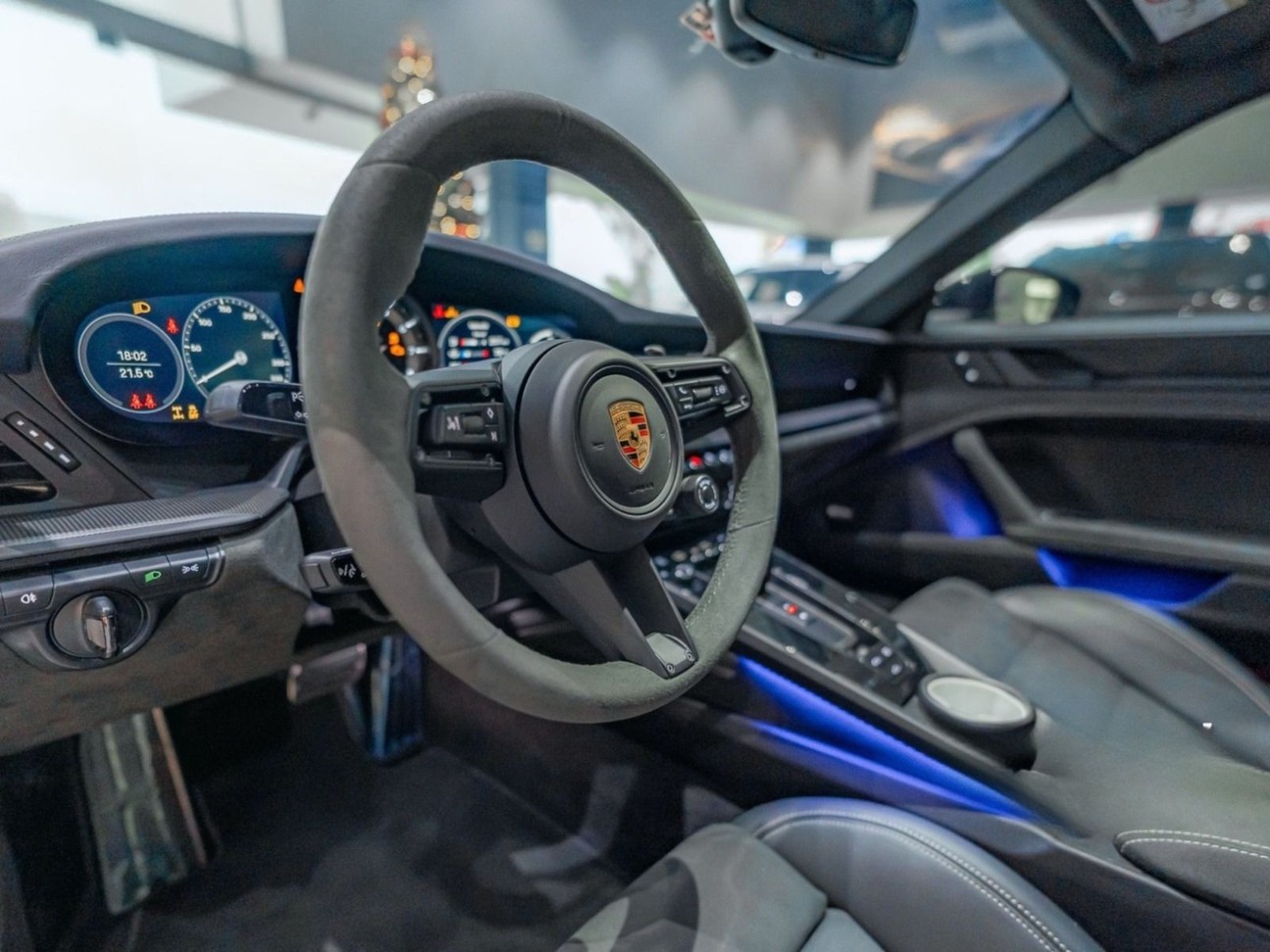 PORSCHE 911