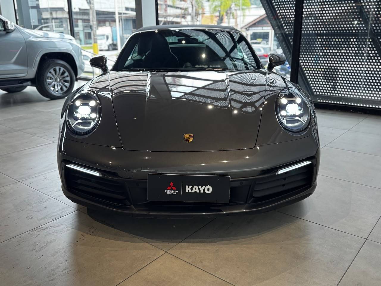PORSCHE 911