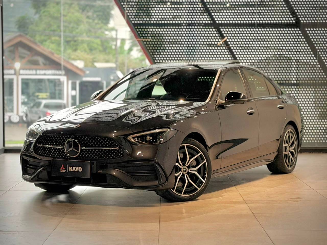 MERCEDES-BENZ C 300
