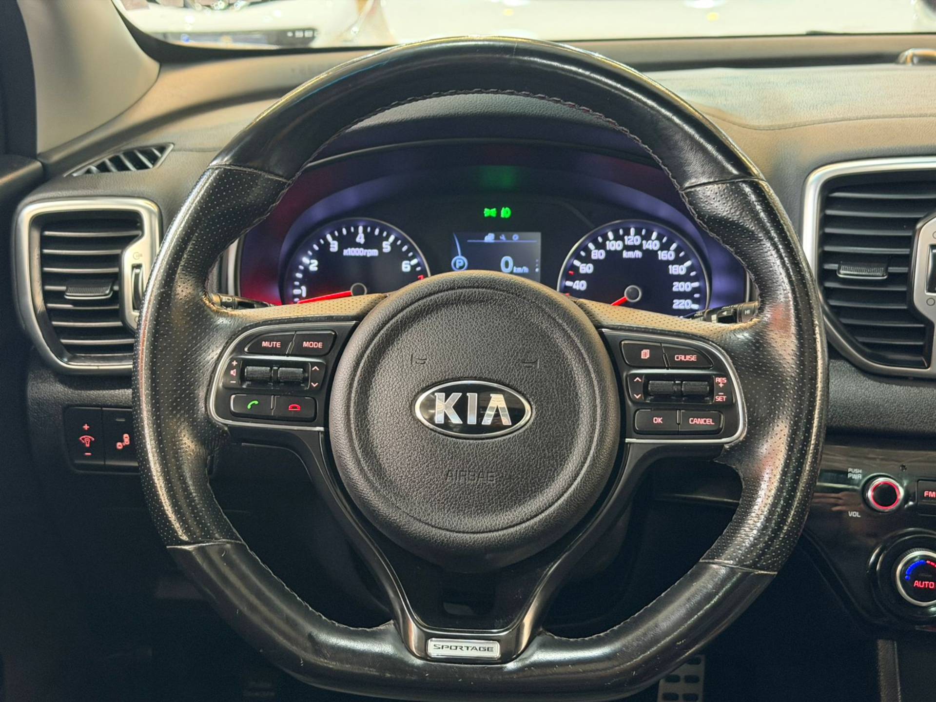 KIA SPORTAGE