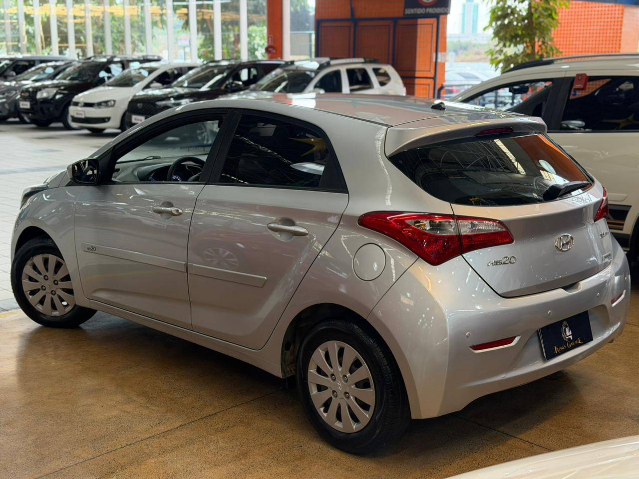 HYUNDAI HB20