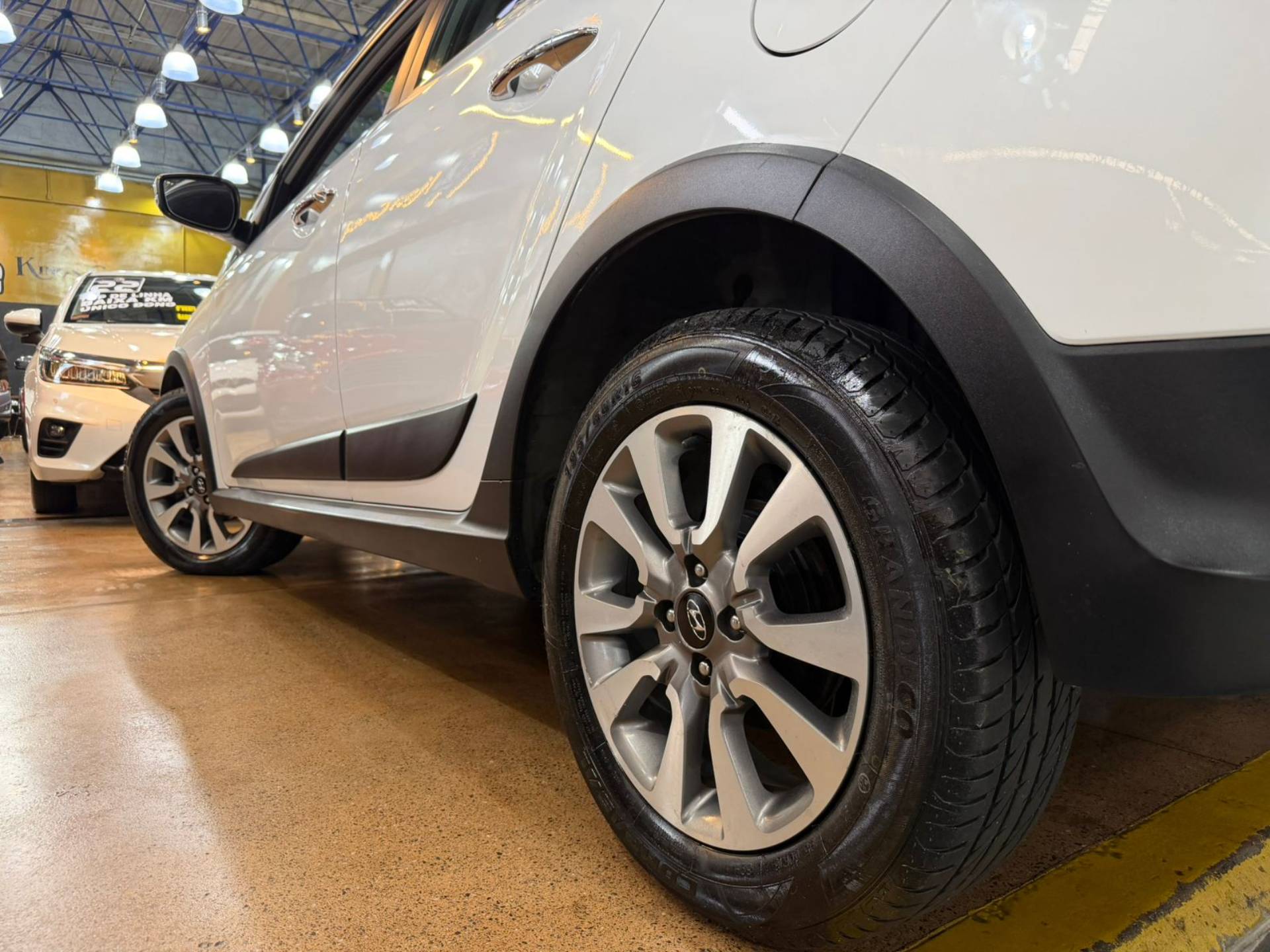 HYUNDAI HB20X