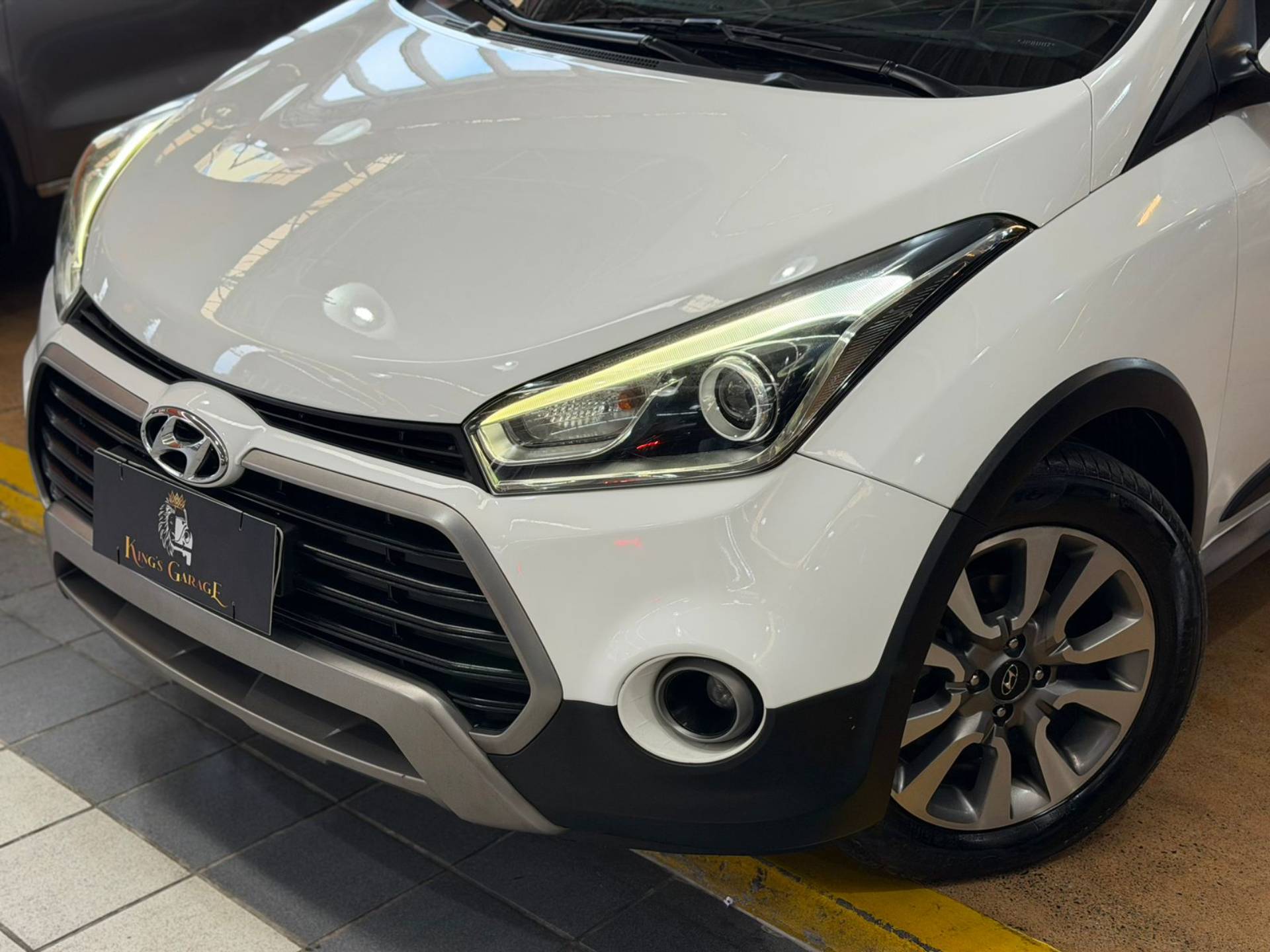 HYUNDAI HB20X