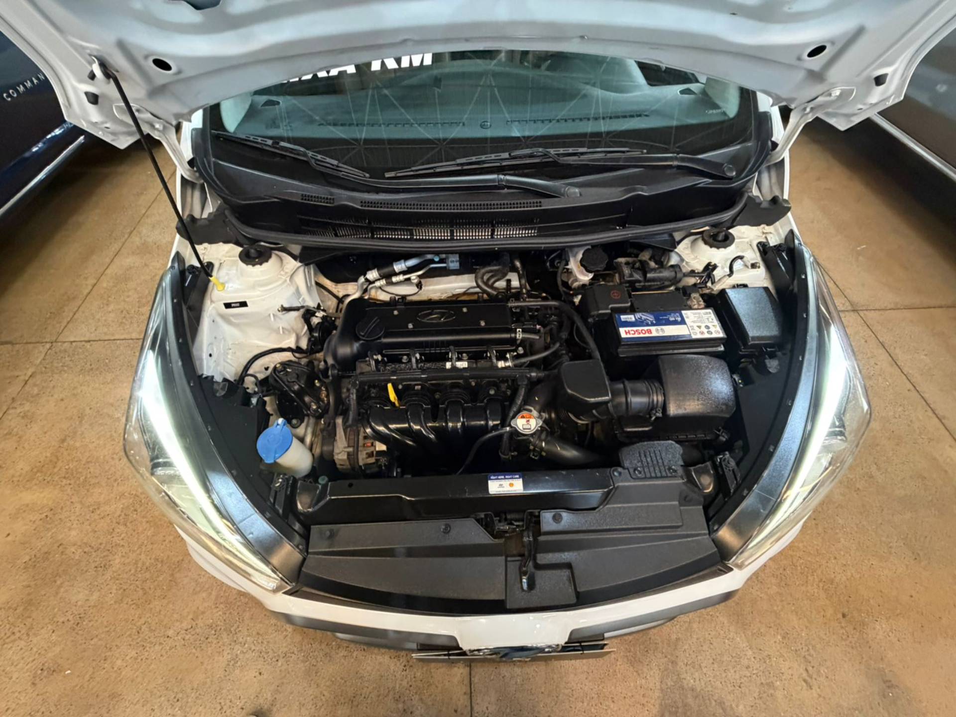 HYUNDAI HB20X