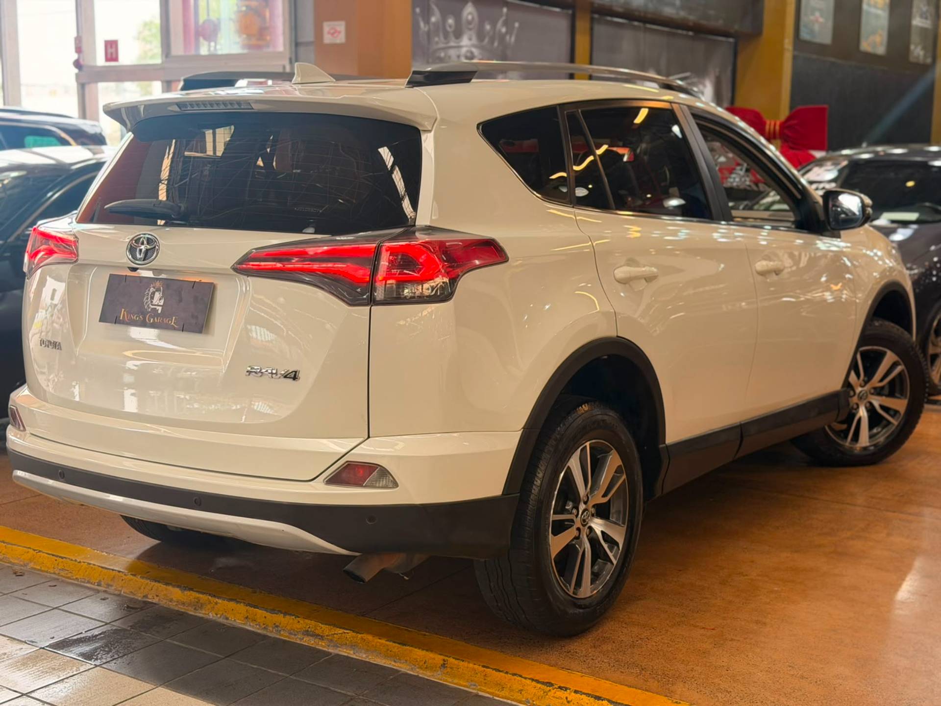 TOYOTA RAV4
