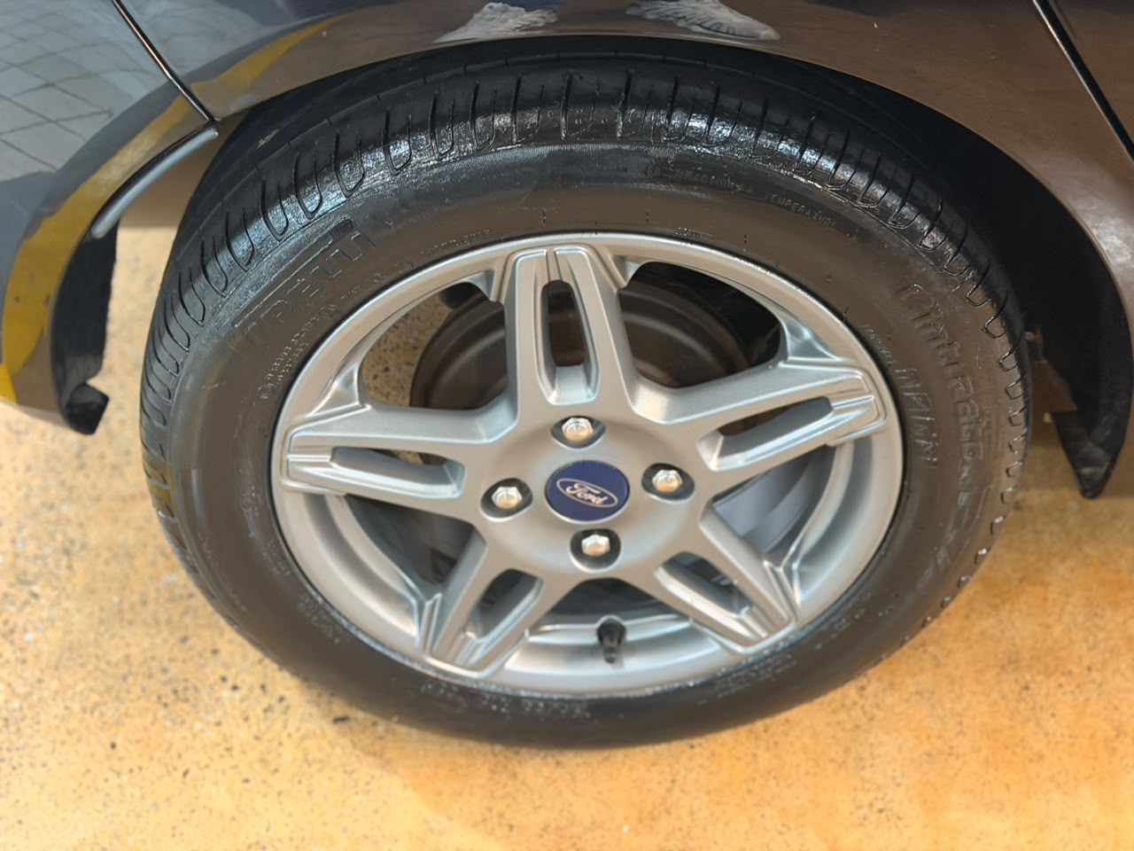 FORD FIESTA