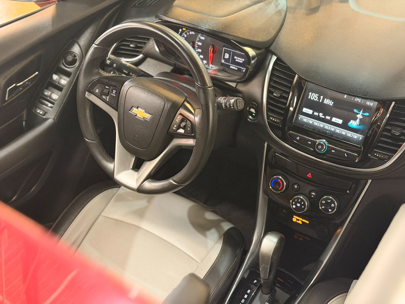 CHEVROLET TRACKER
