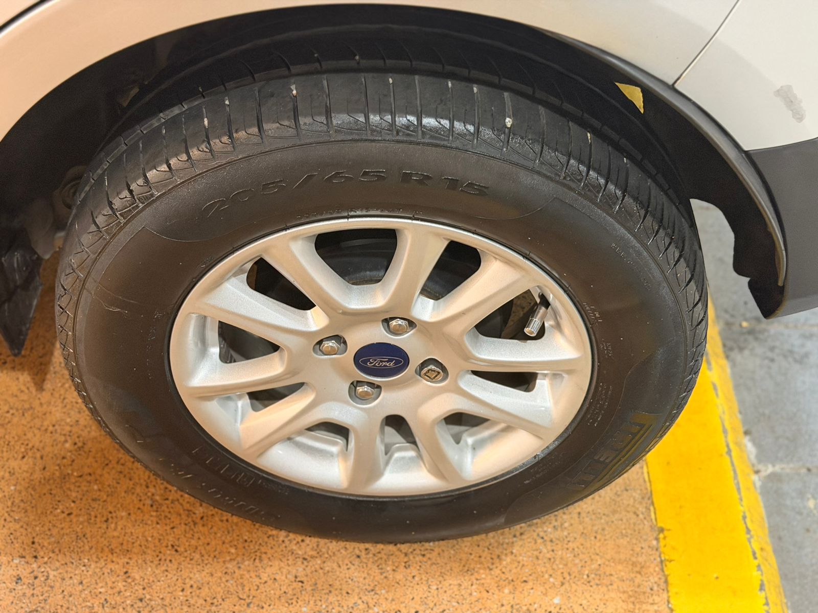 FORD ECOSPORT