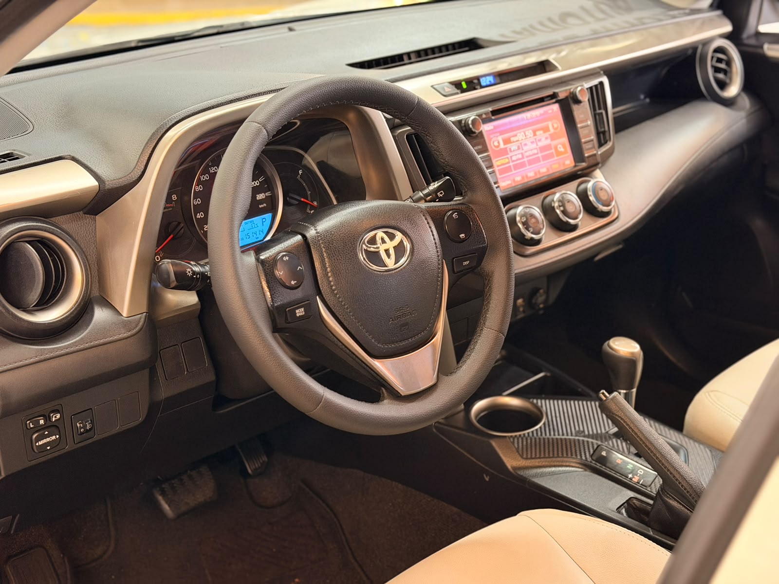 TOYOTA RAV4