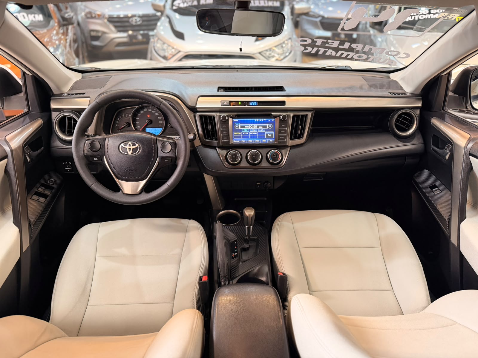 TOYOTA RAV4