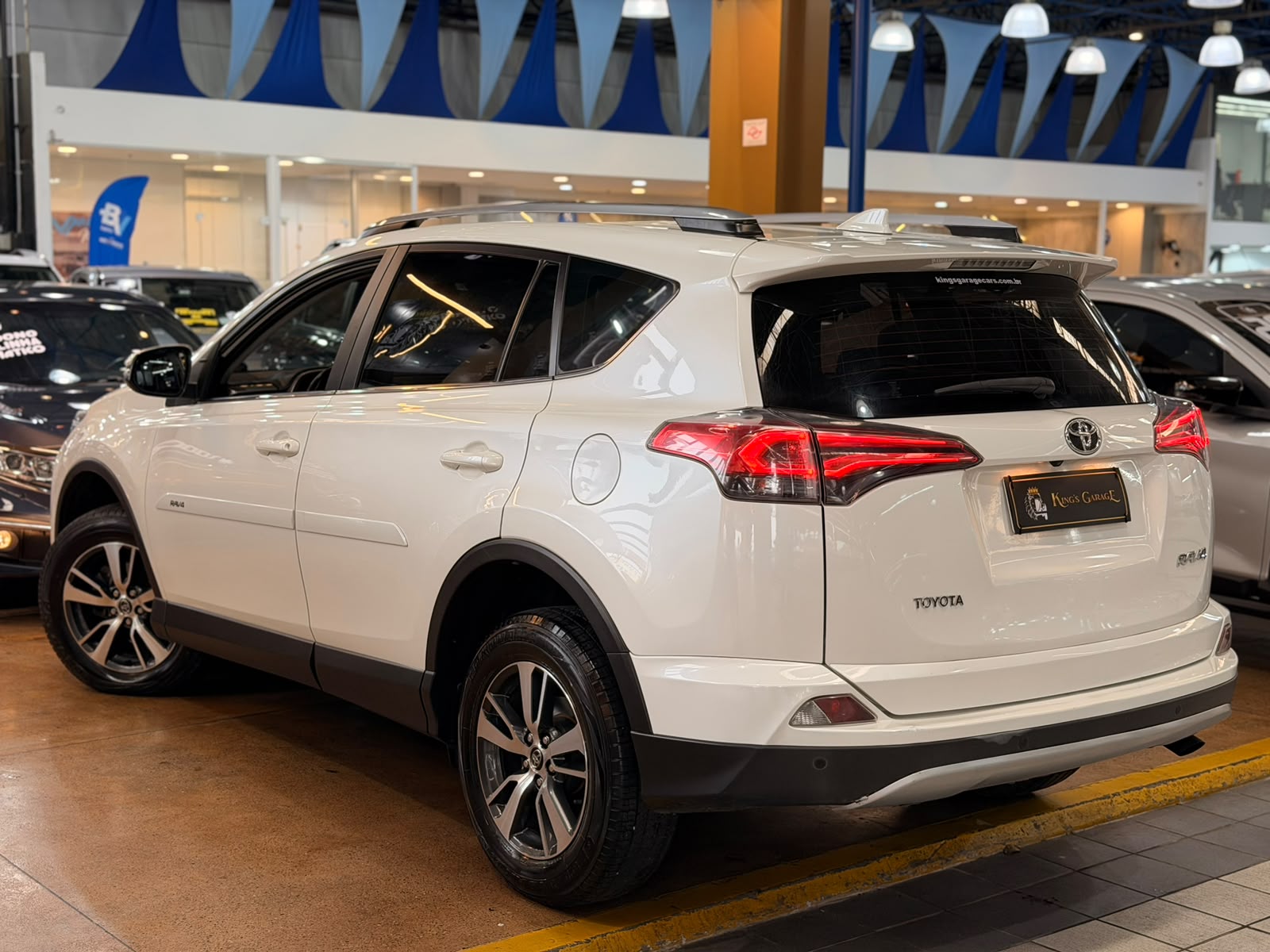 TOYOTA RAV4