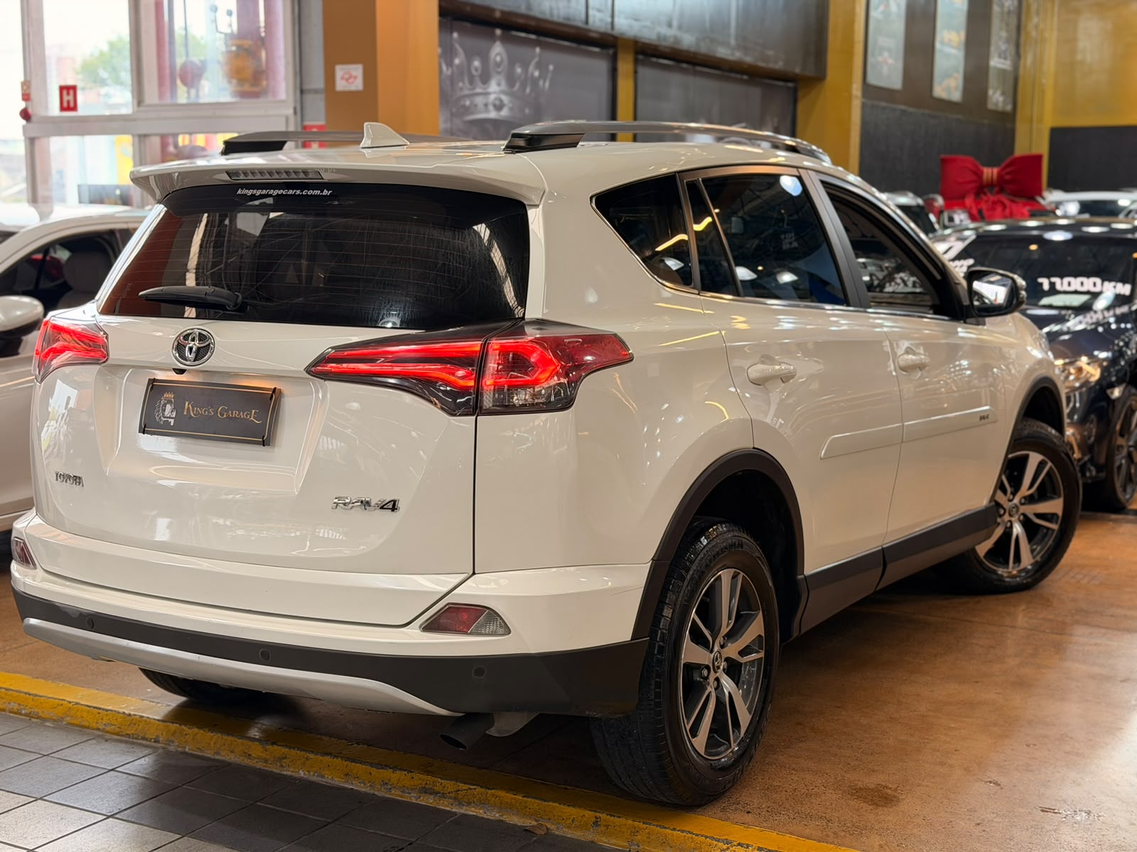 TOYOTA RAV4