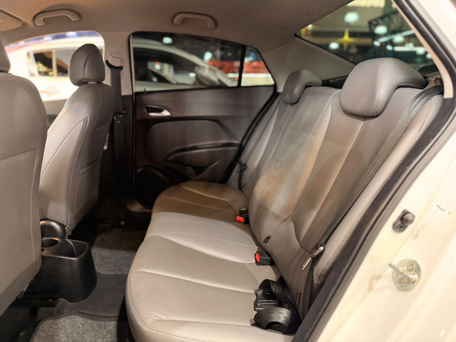 HYUNDAI HB20S