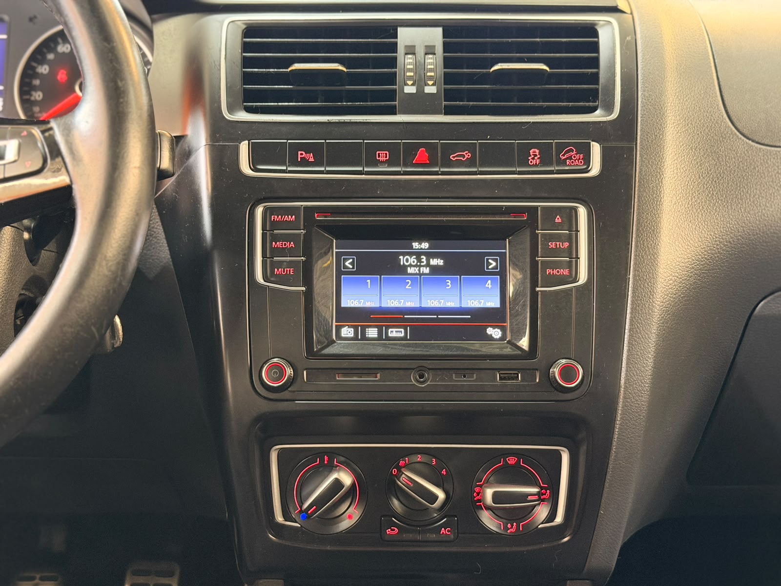 VOLKSWAGEN CROSSFOX