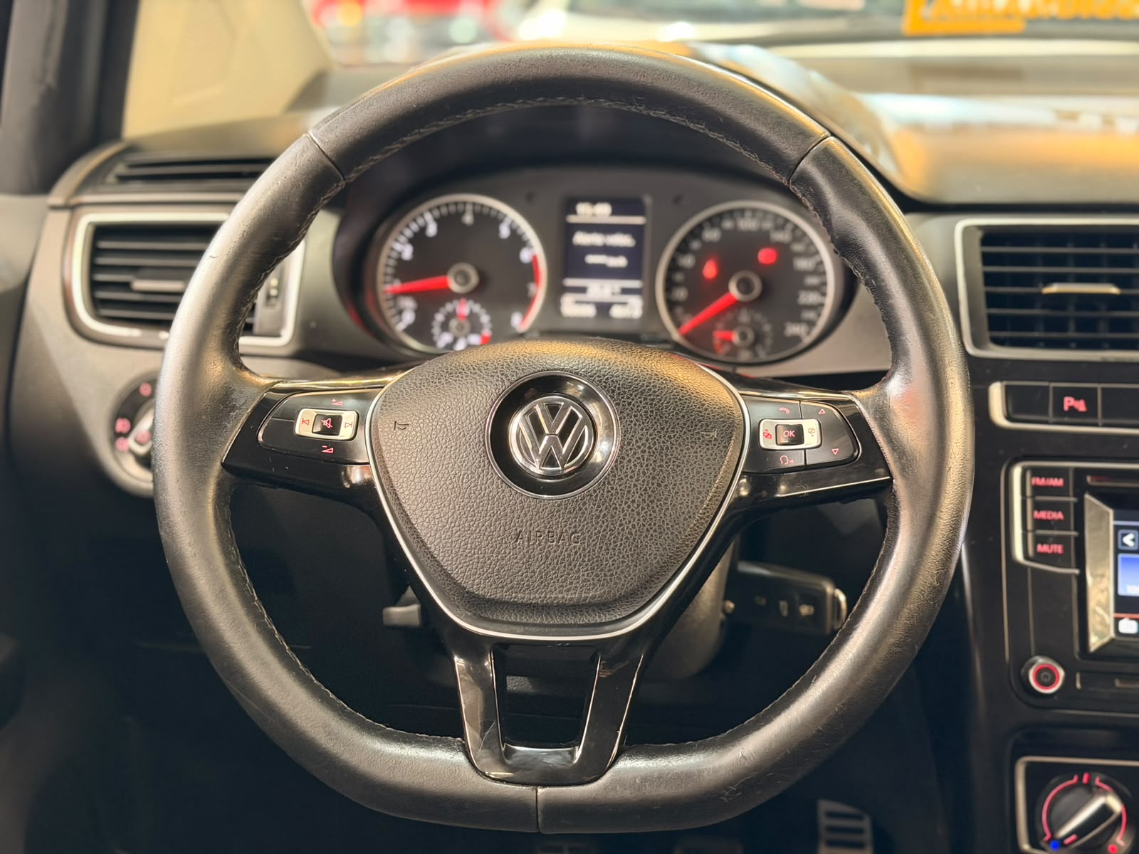 VOLKSWAGEN CROSSFOX