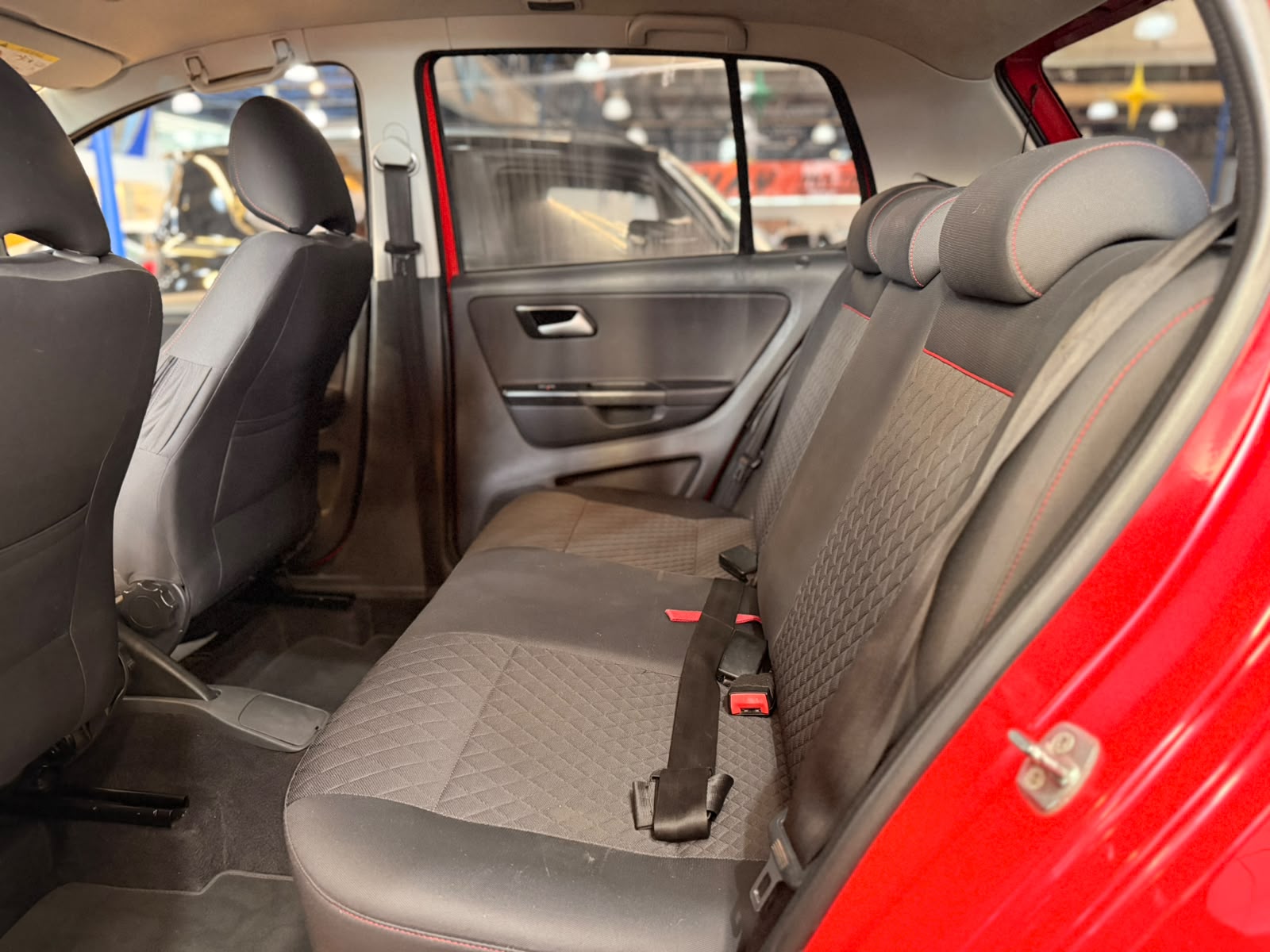 VOLKSWAGEN CROSSFOX
