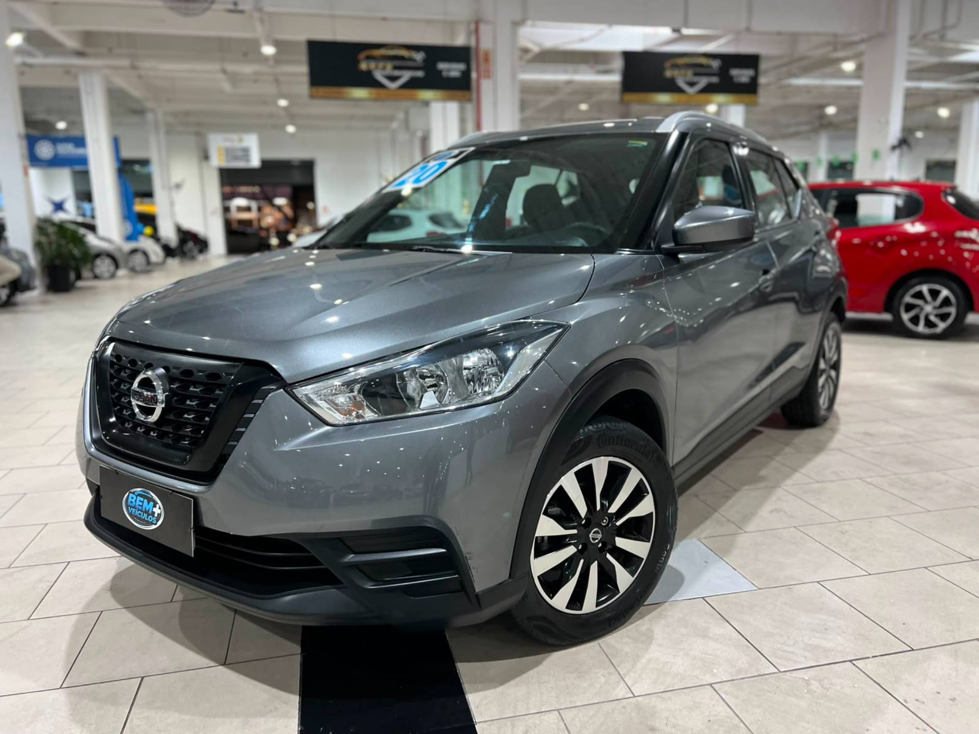 NISSAN KICKS