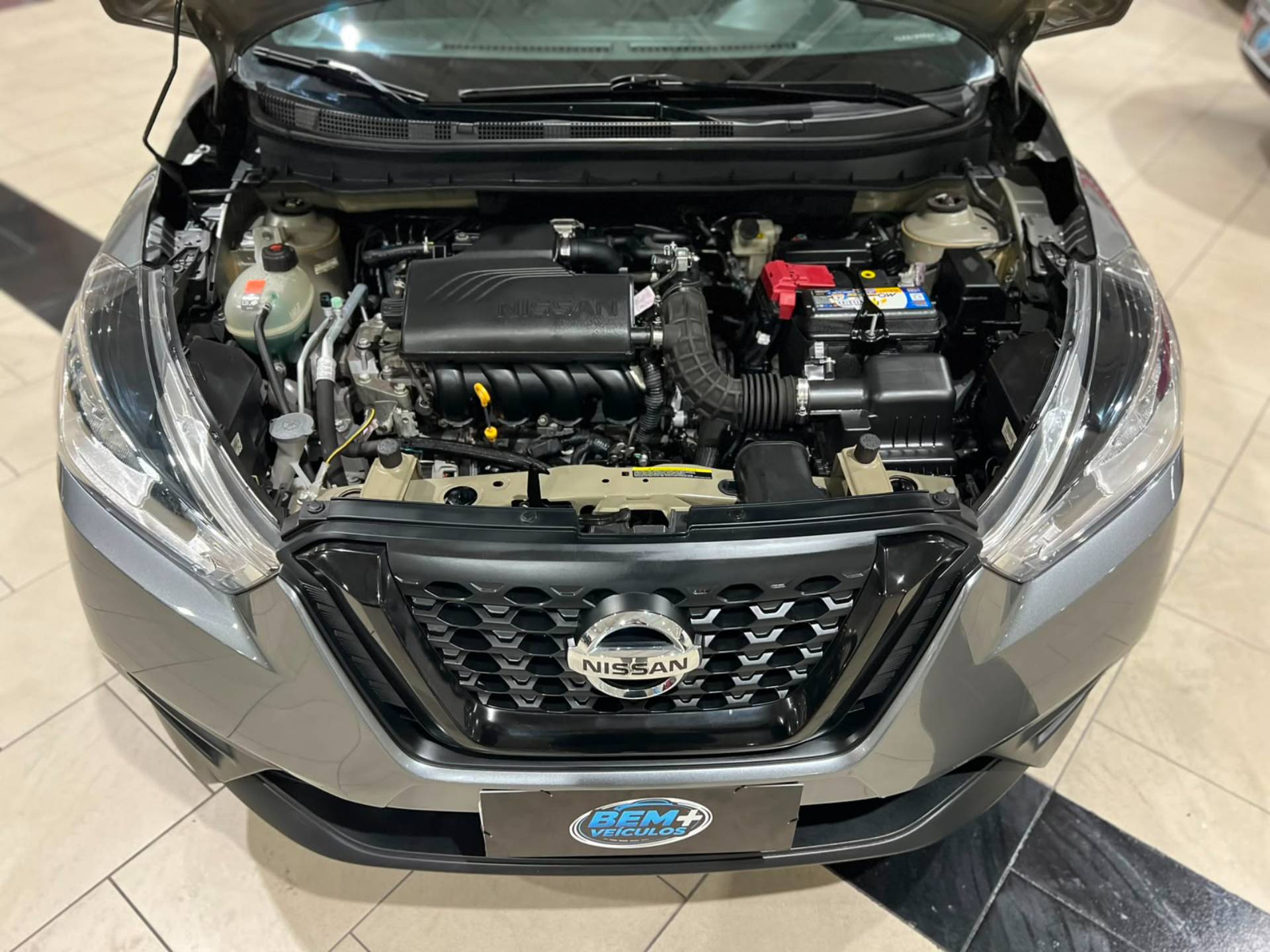 NISSAN KICKS