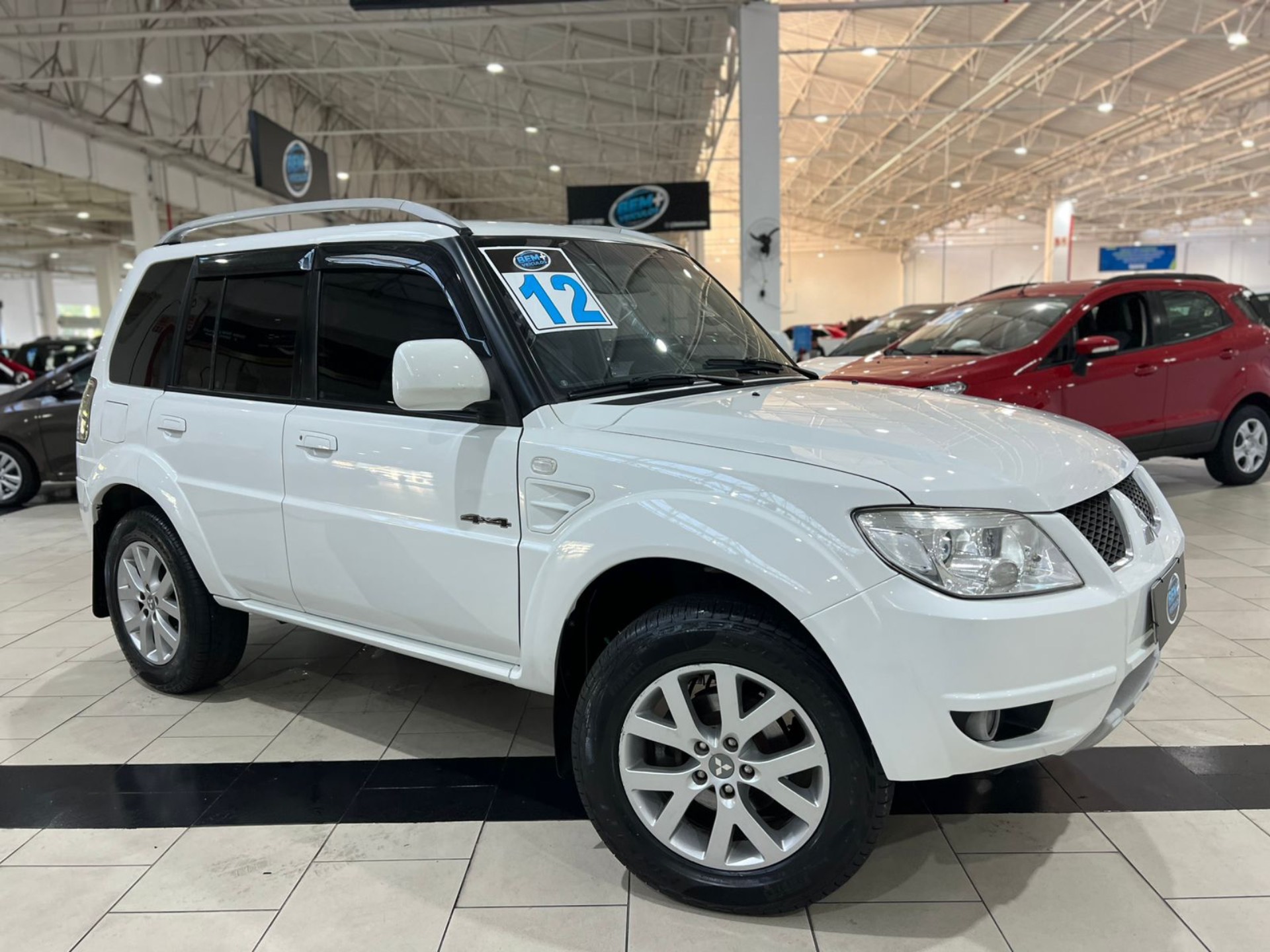 MITSUBISHI PAJERO TR4