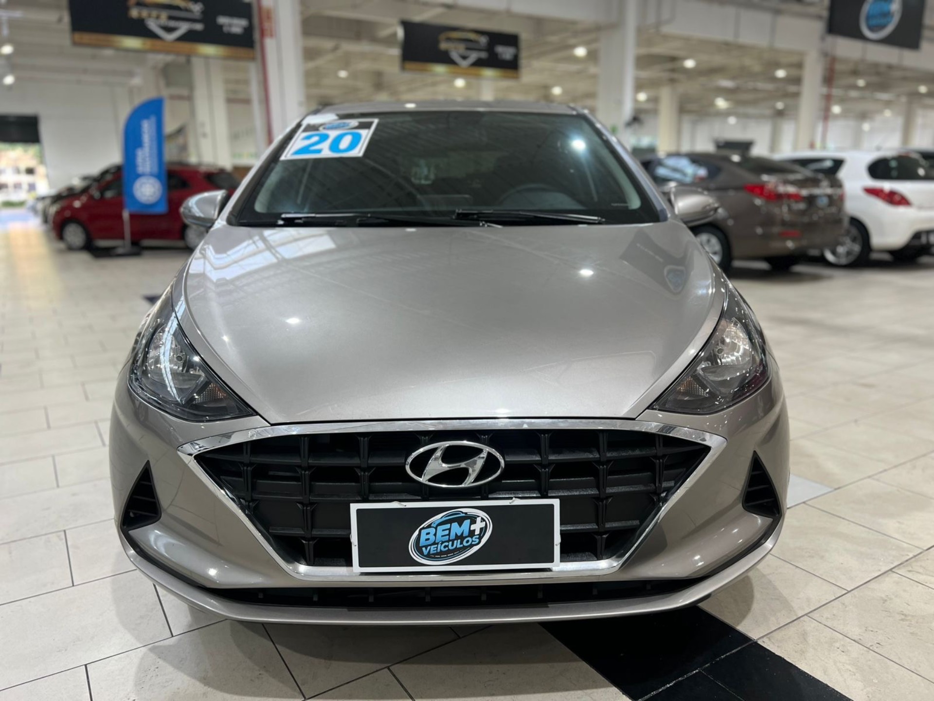 HYUNDAI HB20