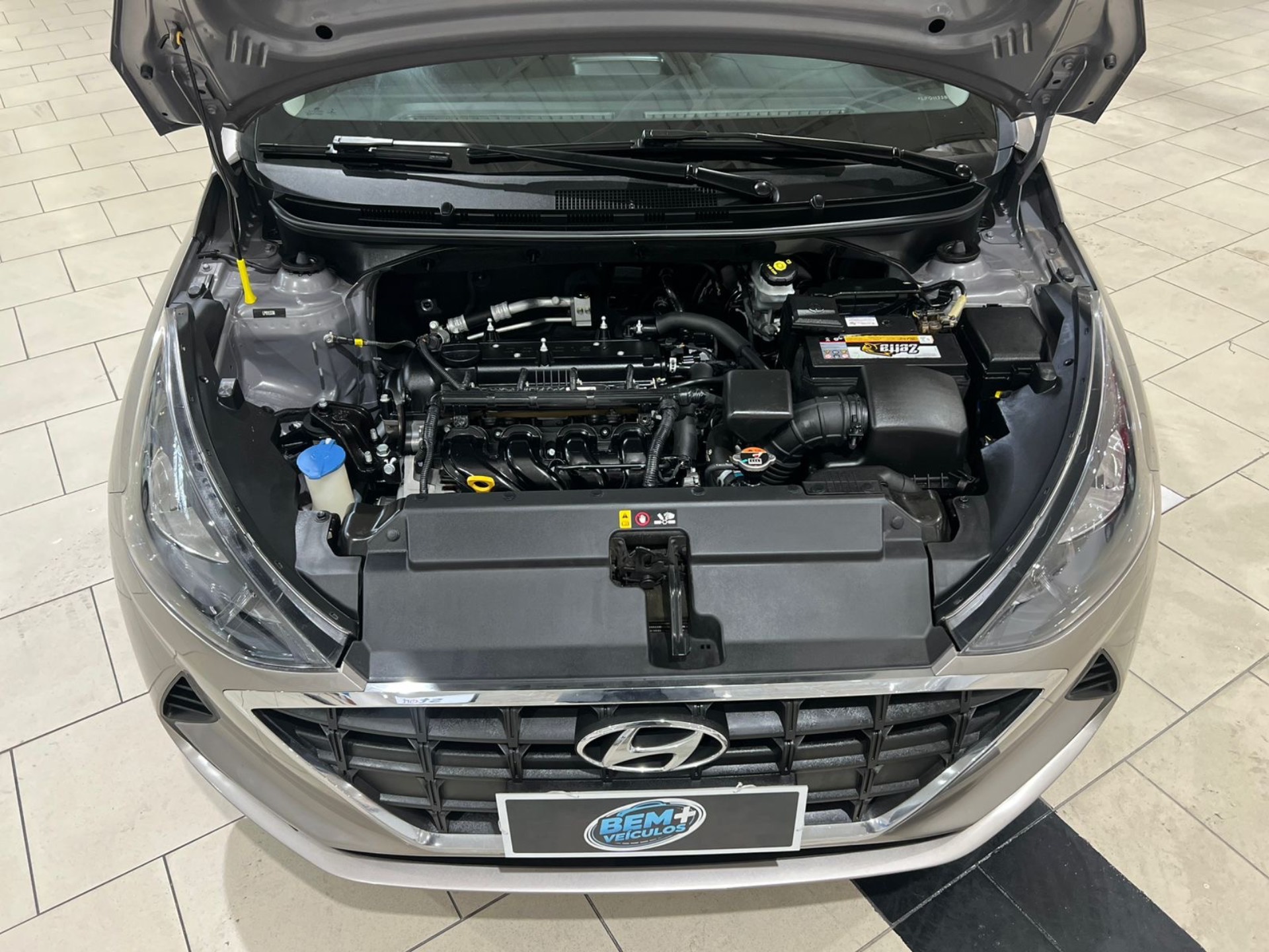 HYUNDAI HB20