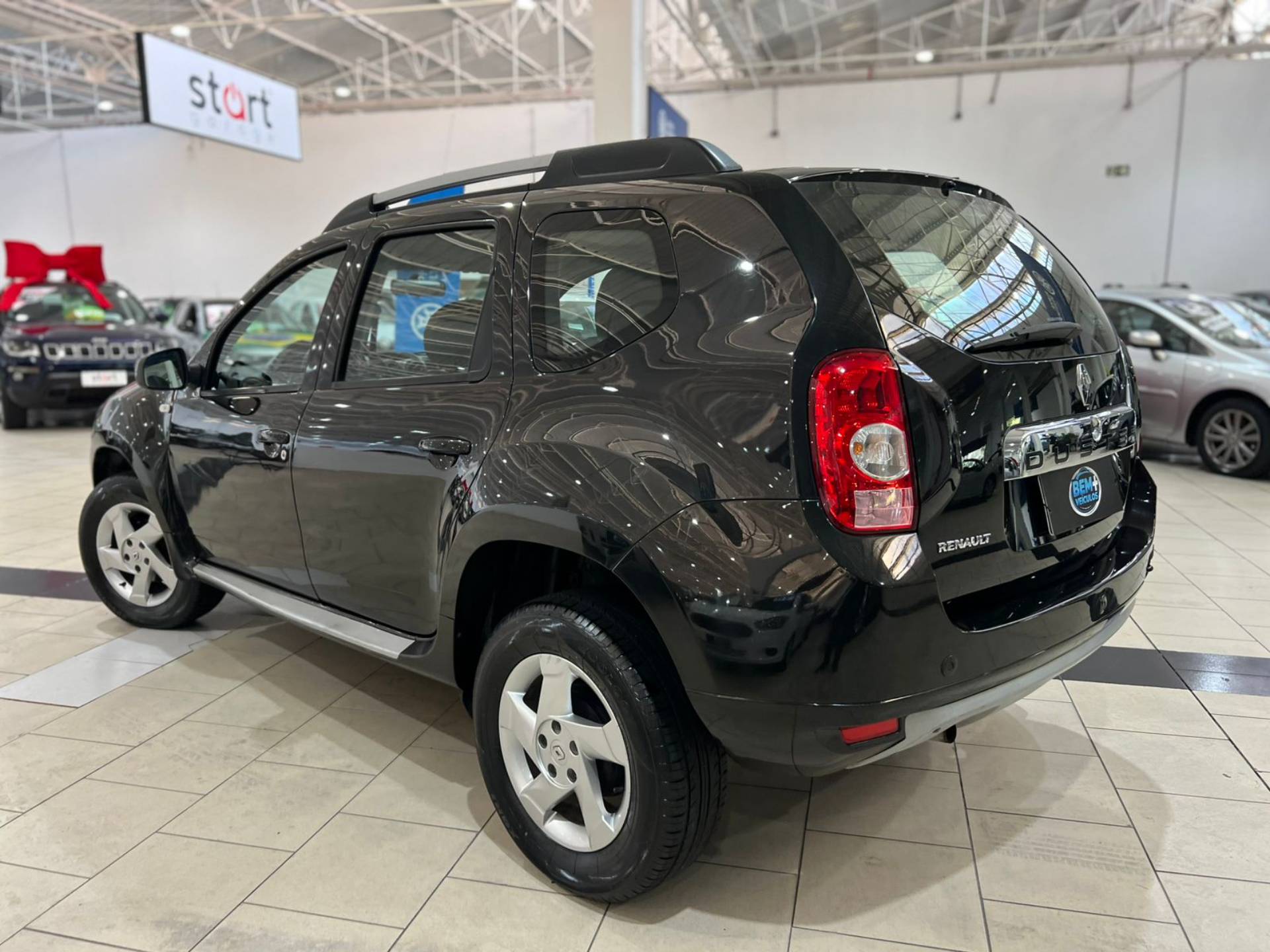RENAULT DUSTER