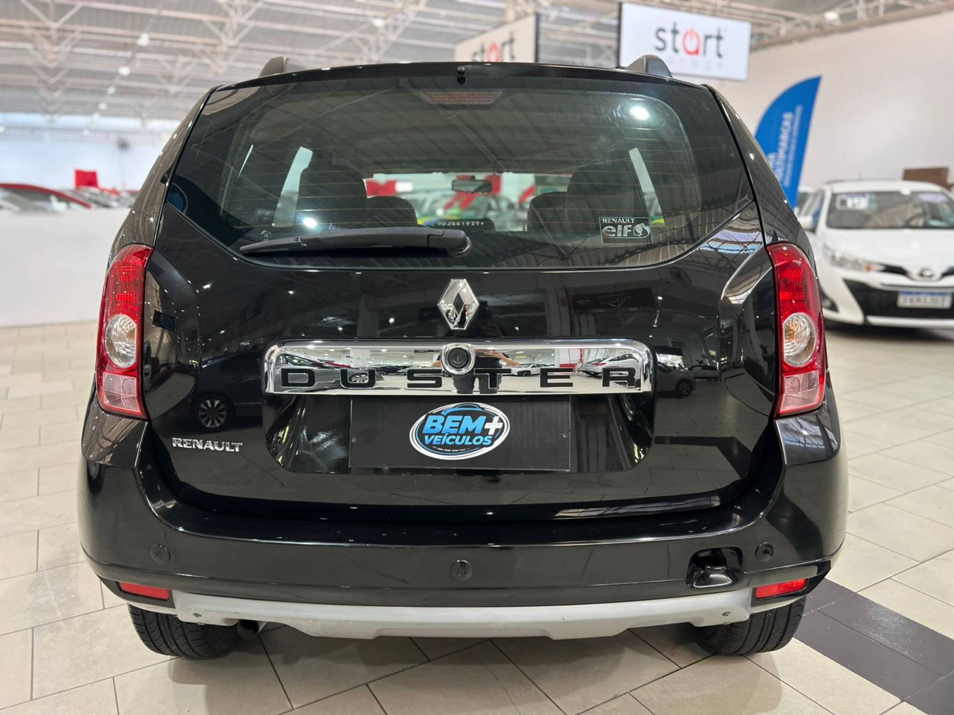 RENAULT DUSTER