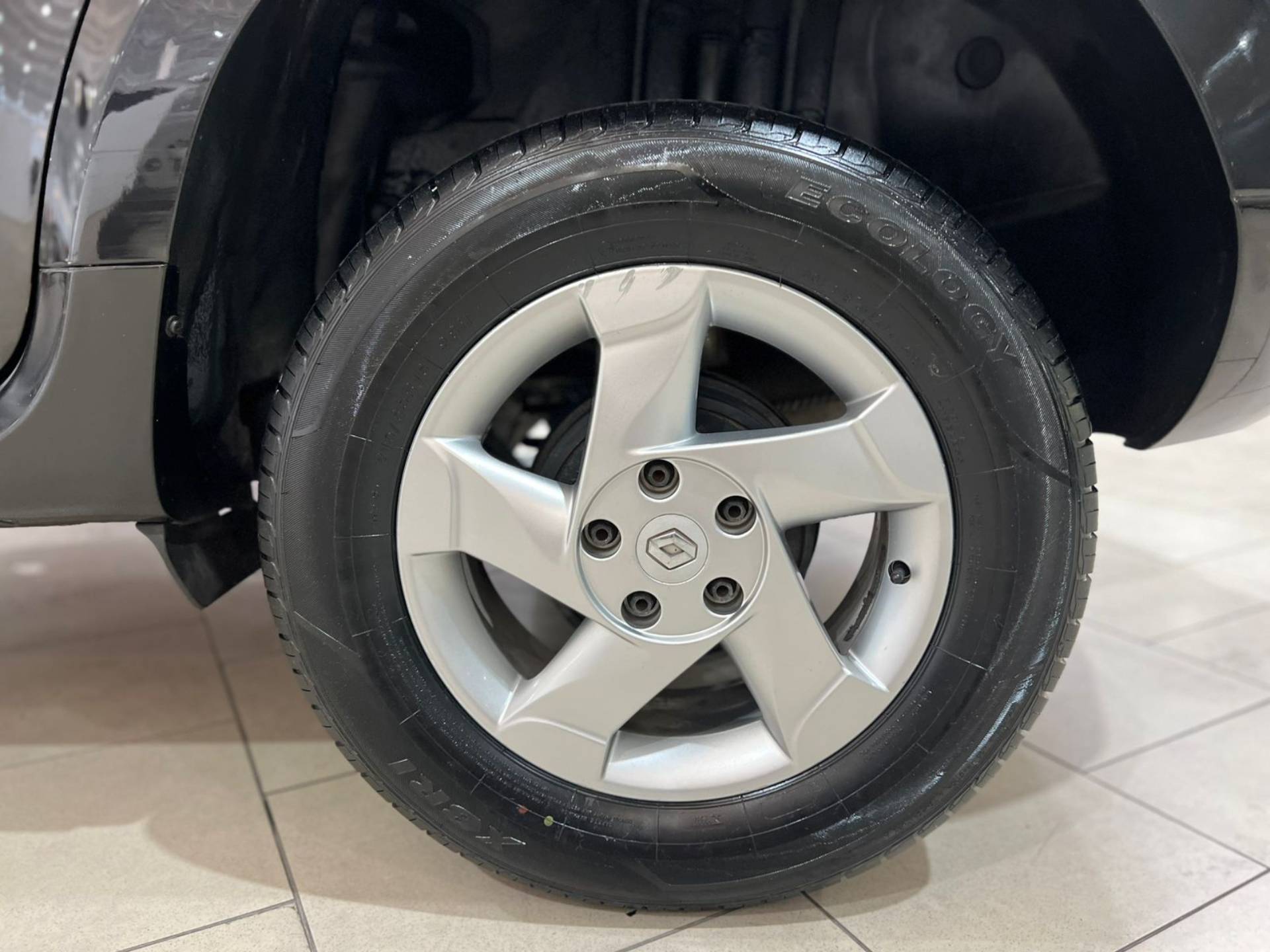 RENAULT DUSTER