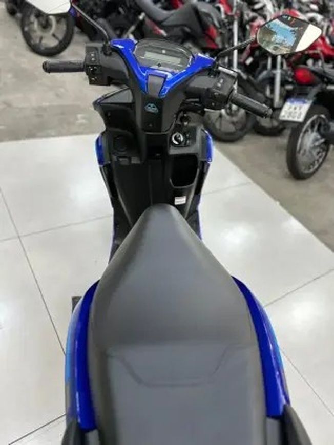 YAMAHA FLUO 125 HYBRID CONNECTED ABS