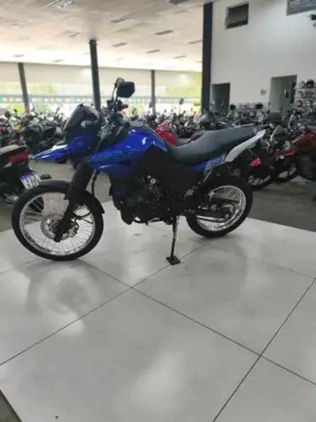 YAMAHA XTZ 250 LANDER CONNECTED