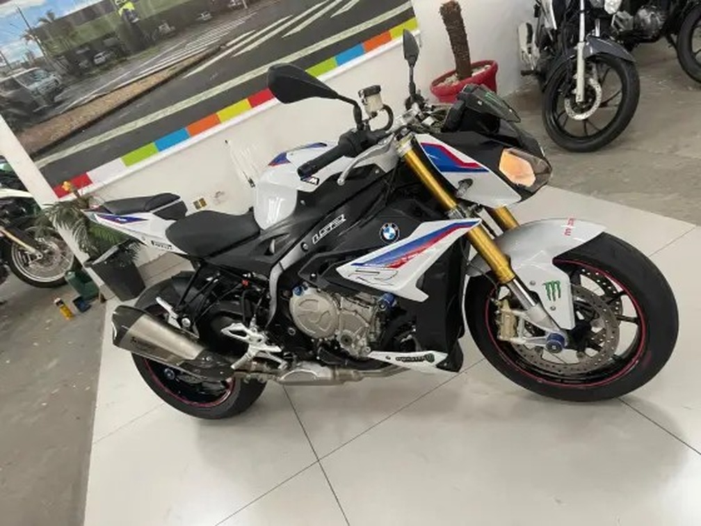 BMW S 1000 R