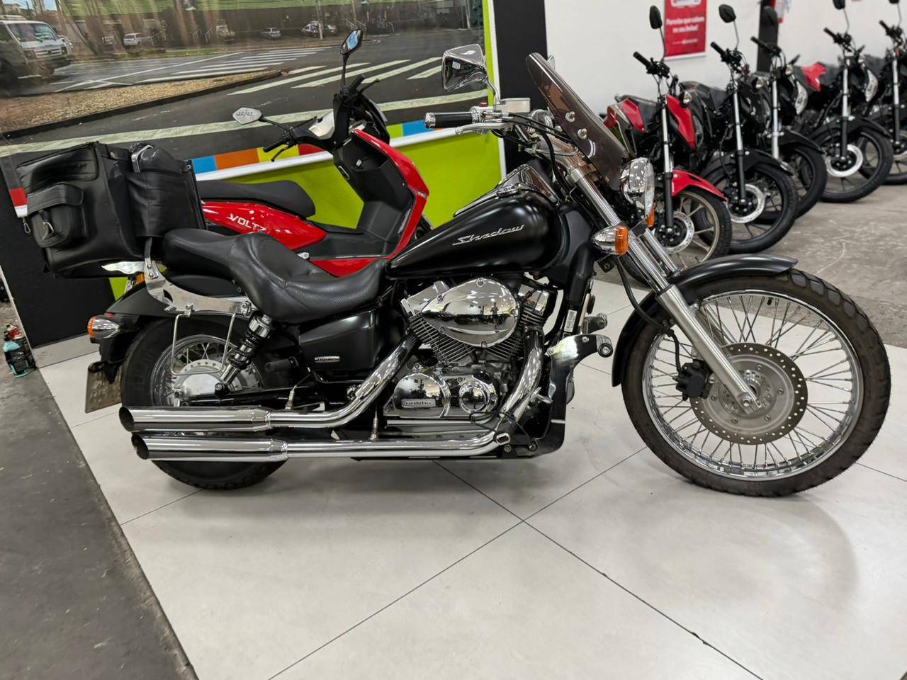 HONDA SHADOW 750