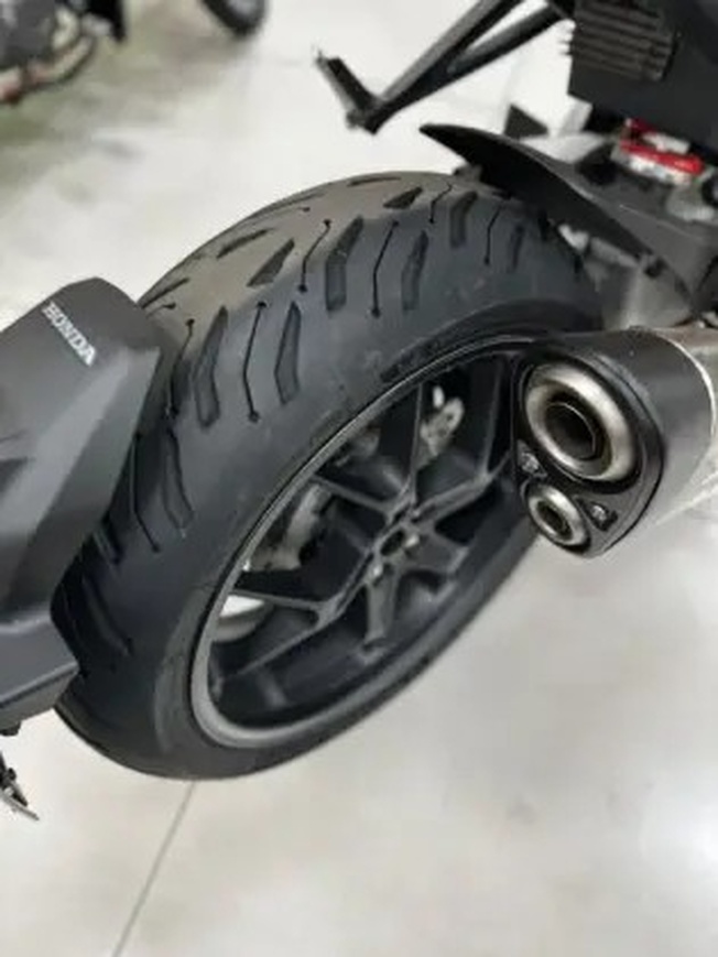 HONDA CB 1000R ABS