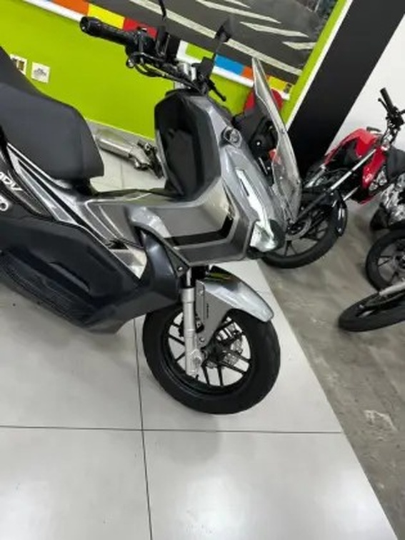 HONDA ADV 150