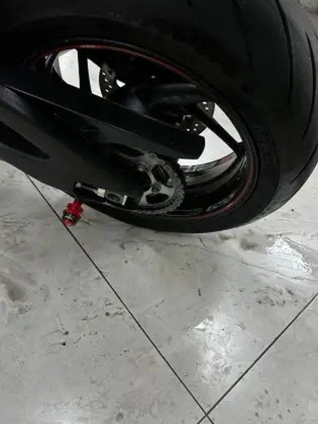 SUZUKI GSX S1000 ABS